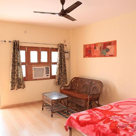 Bona Cafe Restaurant & Sala Guest House Varanasi Camera foto